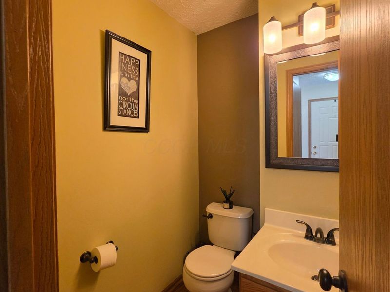 5789 Westbank Drive, Galloway, OH 43119 Photo 23