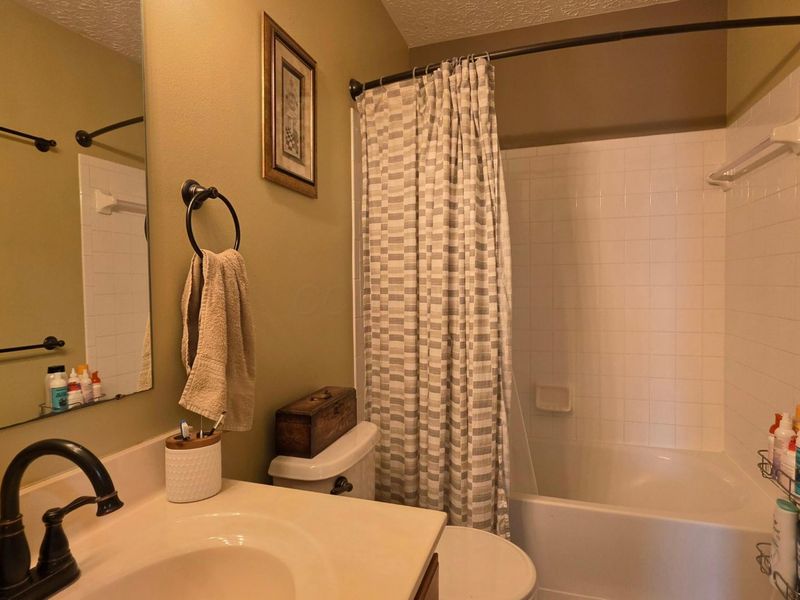 5789 Westbank Drive, Galloway, OH 43119 Photo 29
