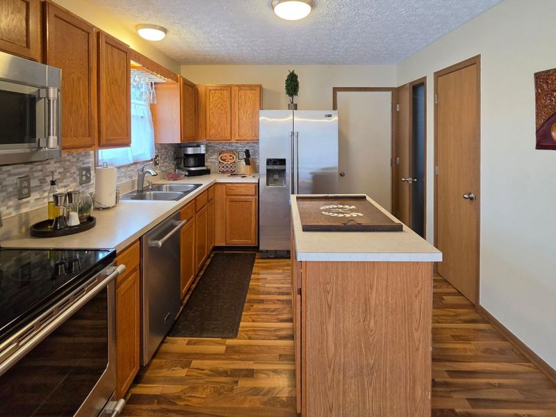 5789 Westbank Drive, Galloway, OH 43119 Photo 5