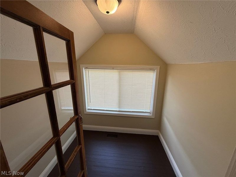 127 E 270th Street , Euclid, OH 44132 Photo 18