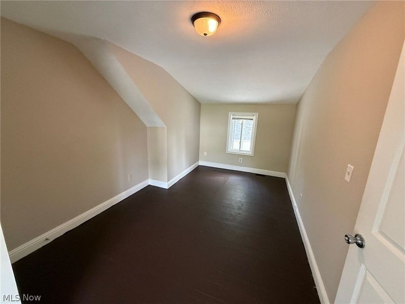 127 E 270th Street , Euclid, OH 44132 Photo 21