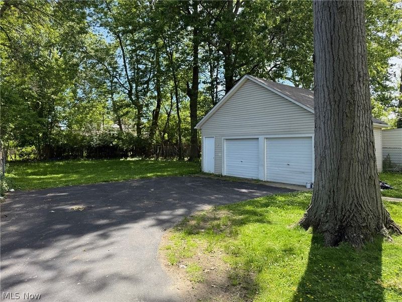 127 E 270th Street , Euclid, OH 44132 Photo 25