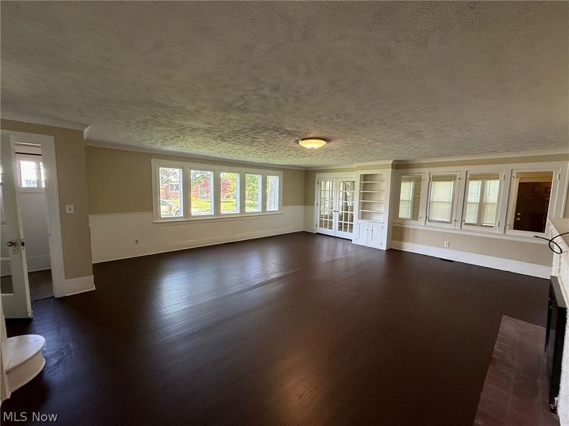 127 E 270th Street , Euclid, OH 44132 Photo 7