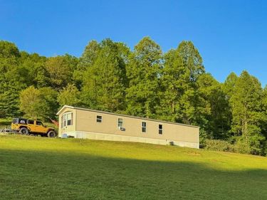 654 Toms Run Road, Roanoke, WV 26447