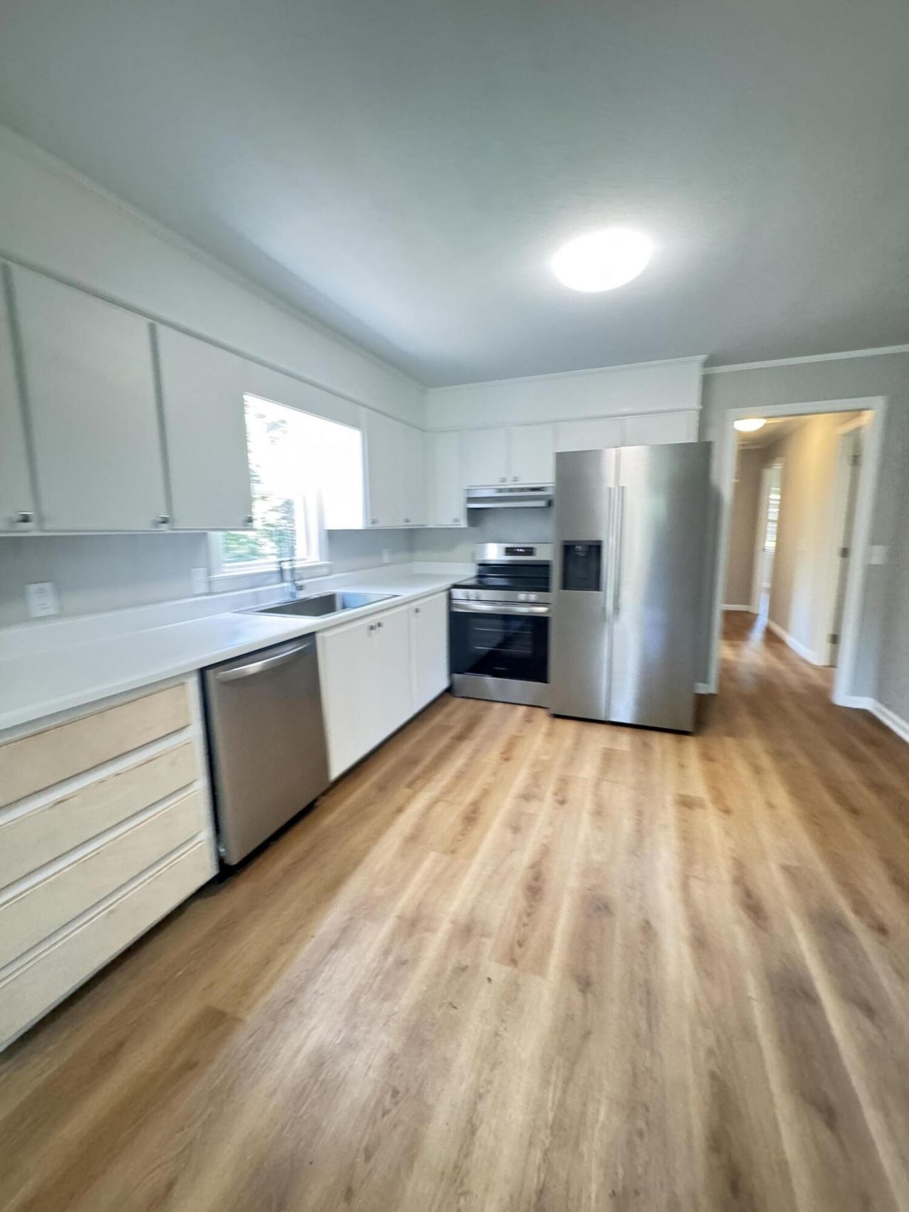 505 Lakeshore Photo 21