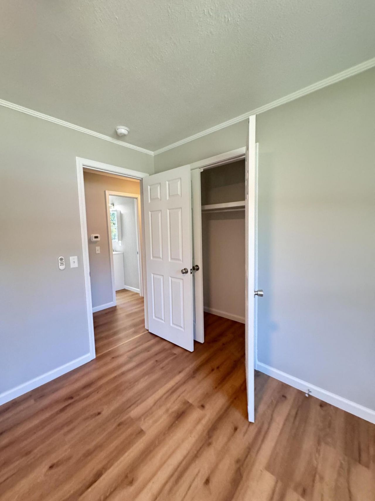 505 Lakeshore Photo 30
