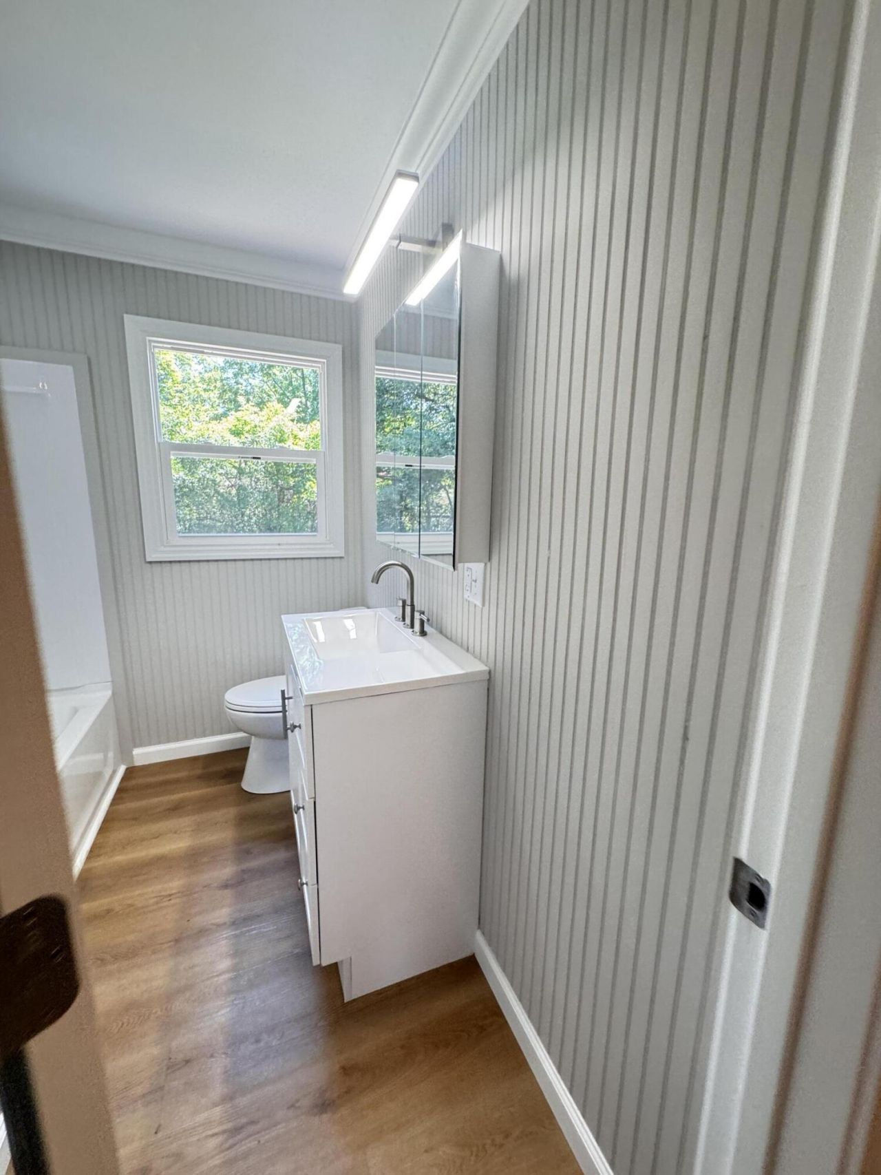 505 Lakeshore Photo 33