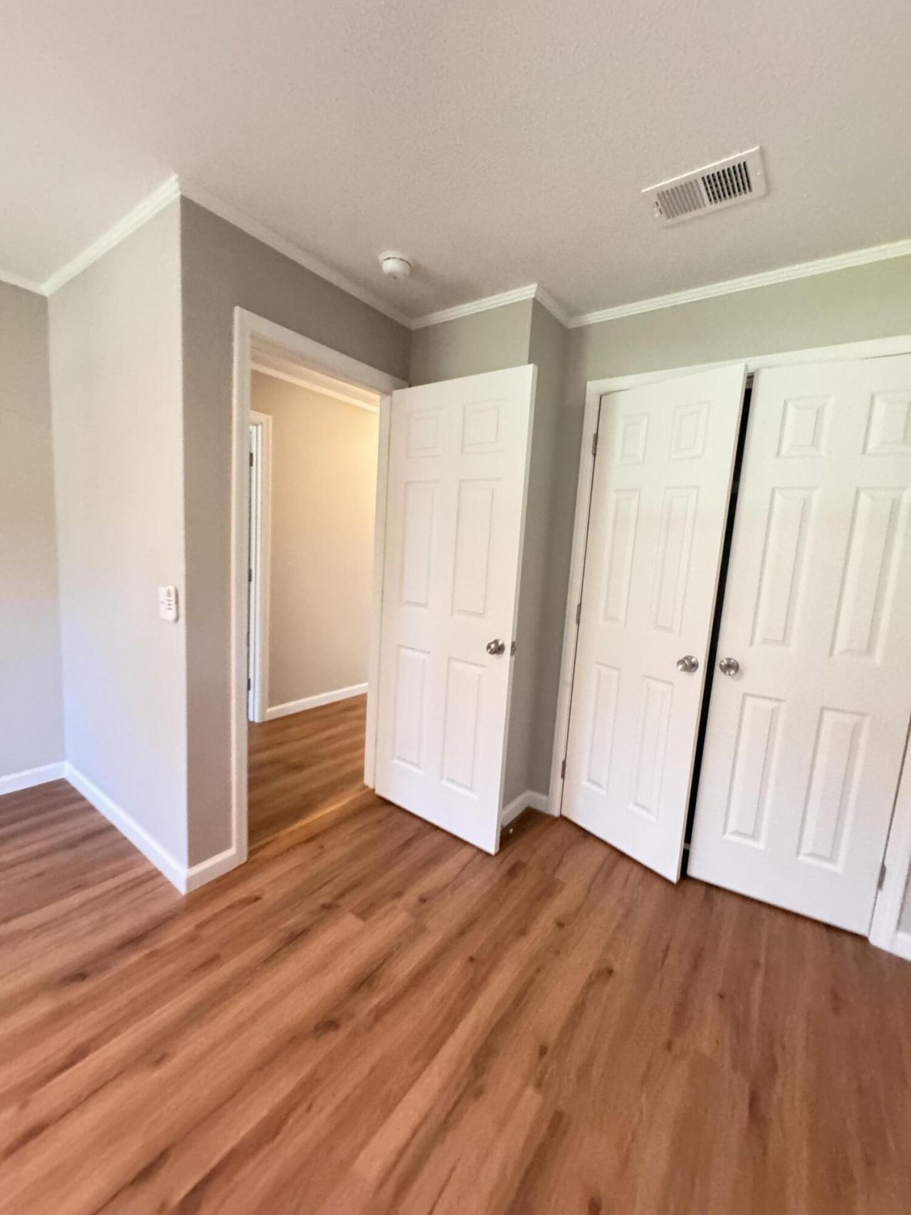 505 Lakeshore Photo 46