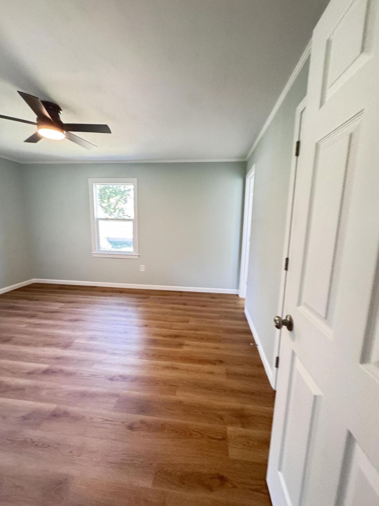 505 Lakeshore Photo 48