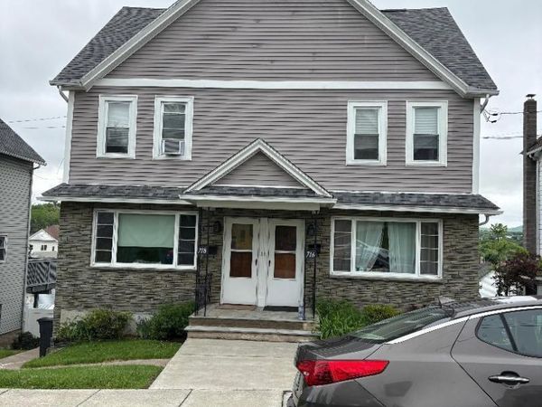 716-718 Carmalt Street, Dickson City, PA 18519