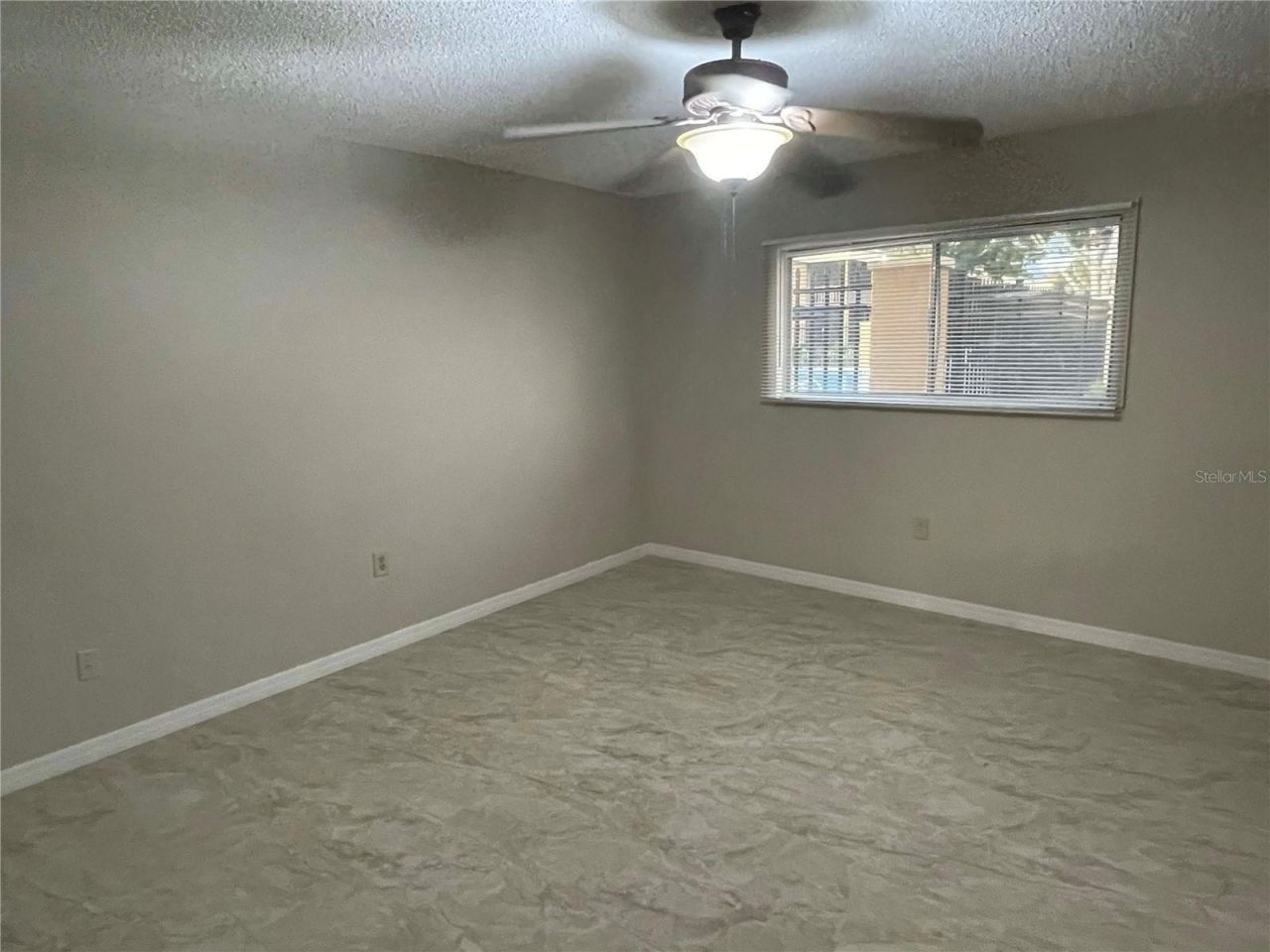 1000 Lake Of The Woods Boulevard, Unit F106, Fern Park, FL 32730 Photo