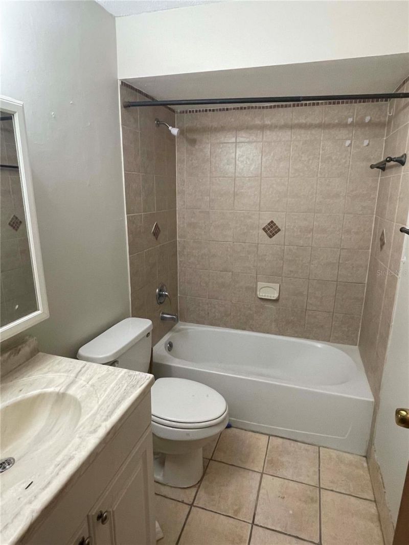 1000 Lake Of The Woods Boulevard, Unit F106, Fern Park, FL 32730 Photo