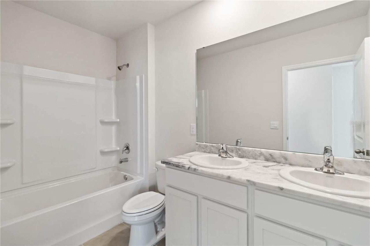 3394 Hilltop Circle , Bradenton, FL 34211 Photo