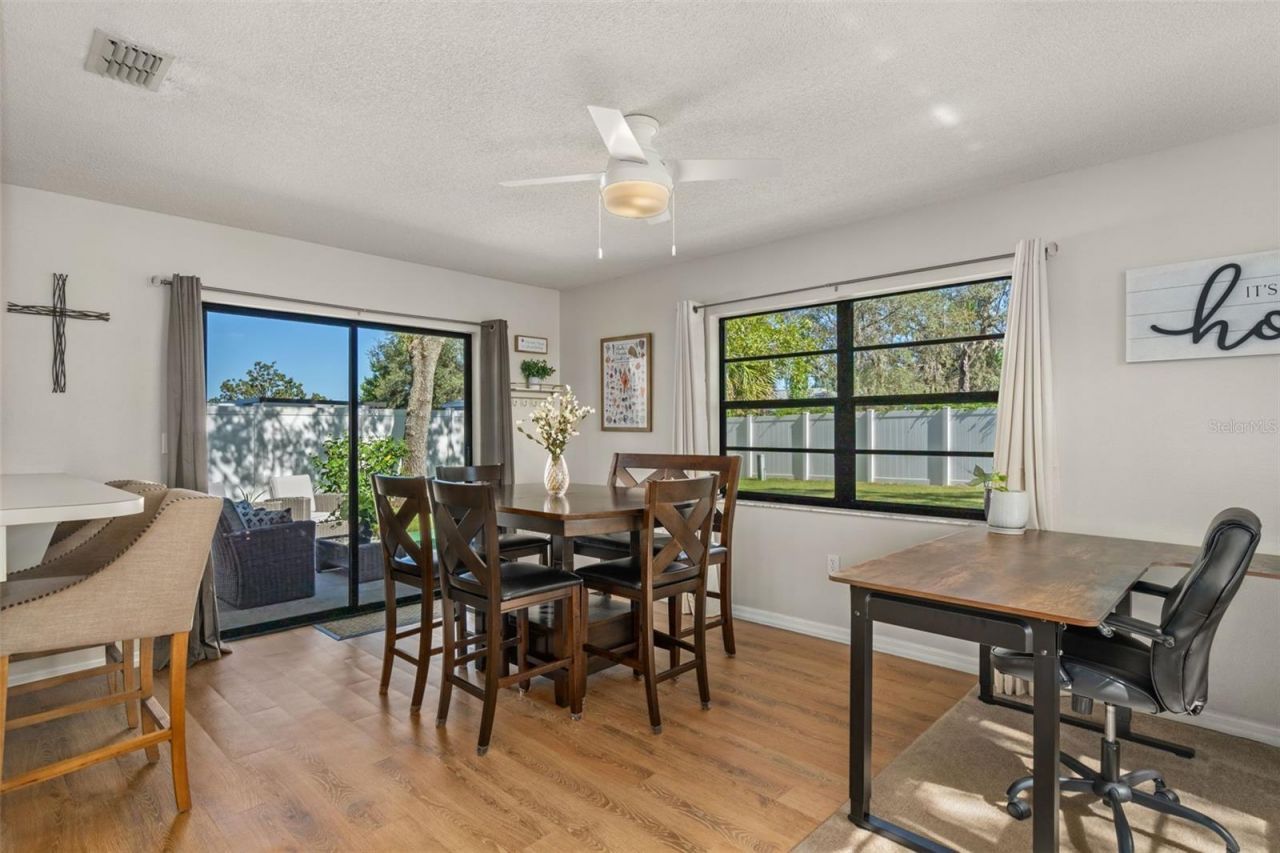 5525 Applegate Drive , Spring Hill, FL 34606 Photo