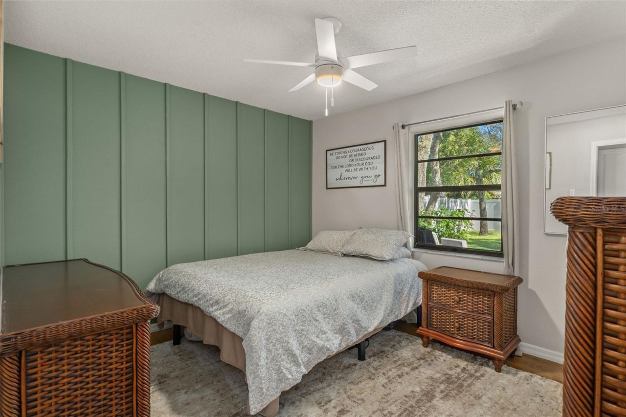 5525 Applegate Drive , Spring Hill, FL 34606 Photo