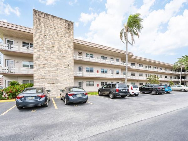 5530 80TH STREET N, Unit B308, ST PETERSBURG, FL 33709