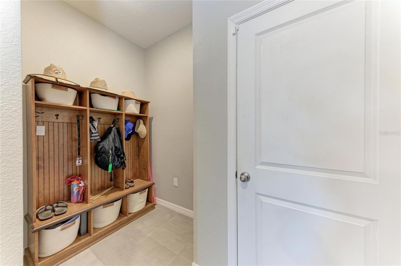 10815 Charlotte Drive, Parrish, FL 34219 Photo