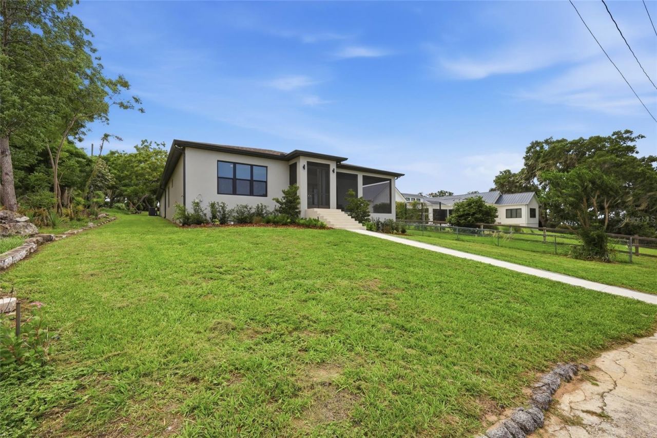 17540 Third Street, Montverde, FL 34756 Photo