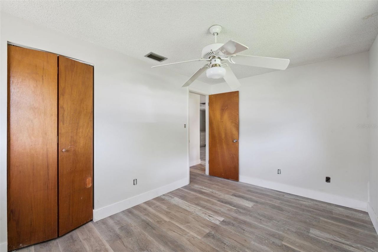 102 Cosmos Drive, Orlando, FL 32807 Photo