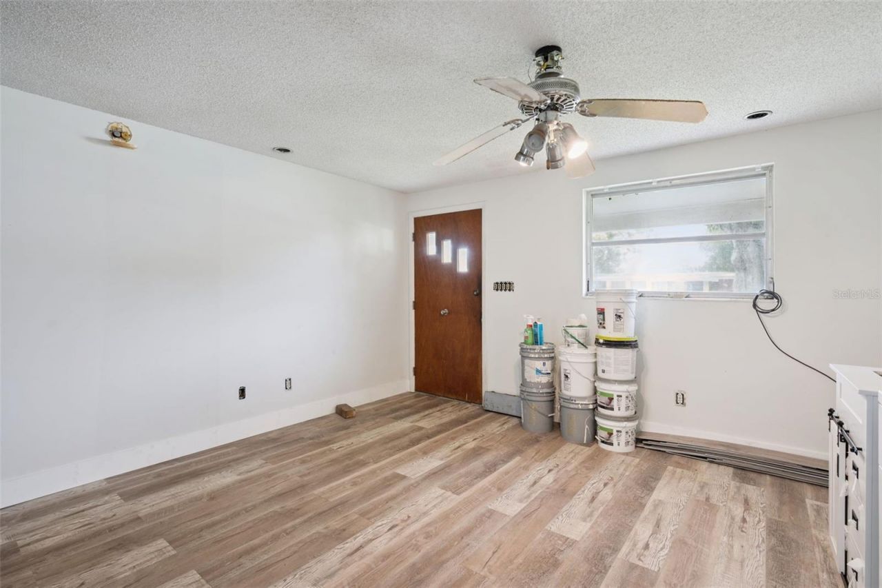 102 Cosmos Drive, Orlando, FL 32807 Photo