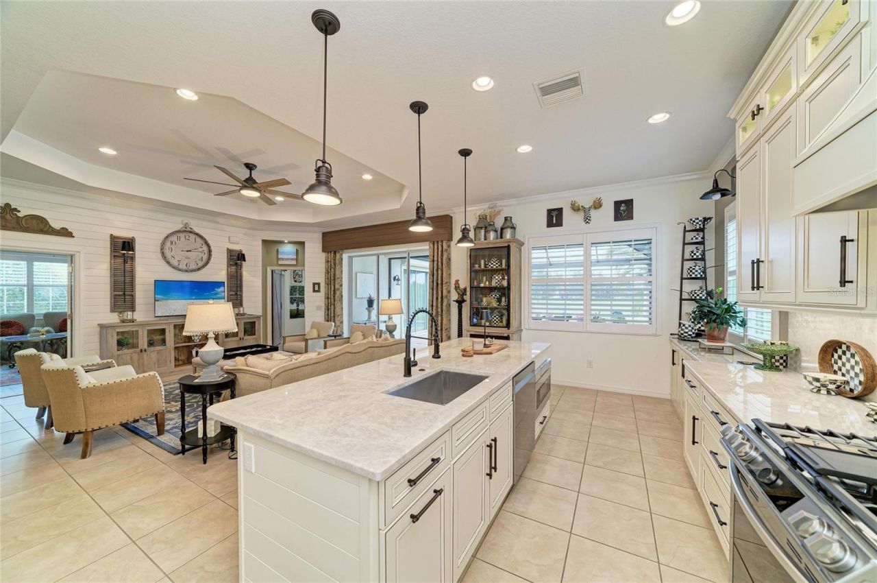 14507 Stirling Drive, Lakewood Ranch, FL 34202 Photo
