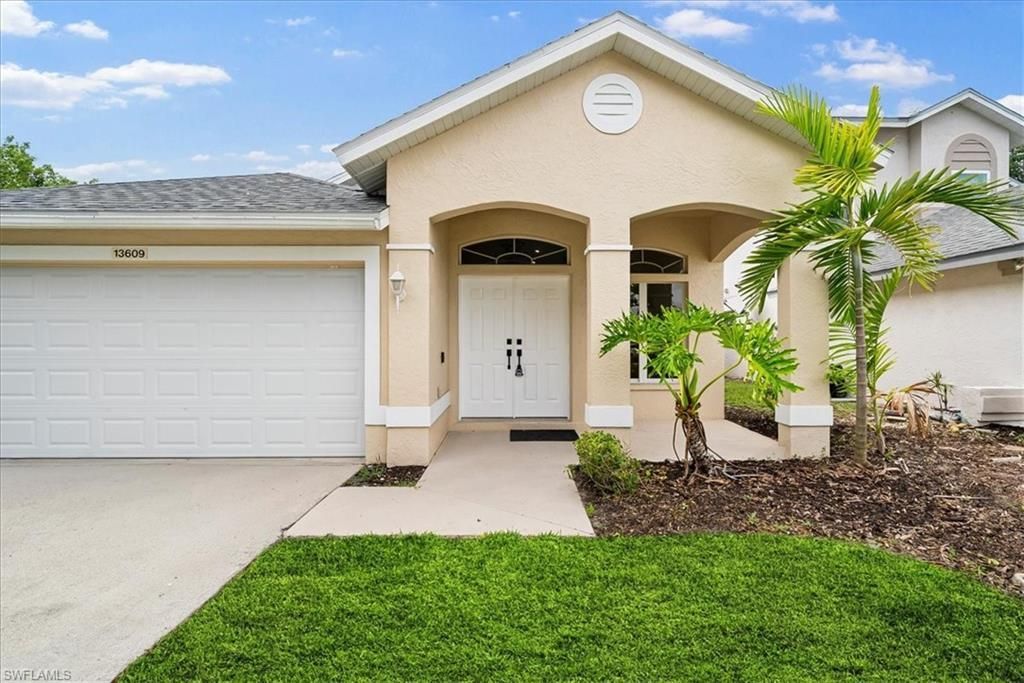 13609 Admiral Ct, Fort Myers, FL 33912 Photo