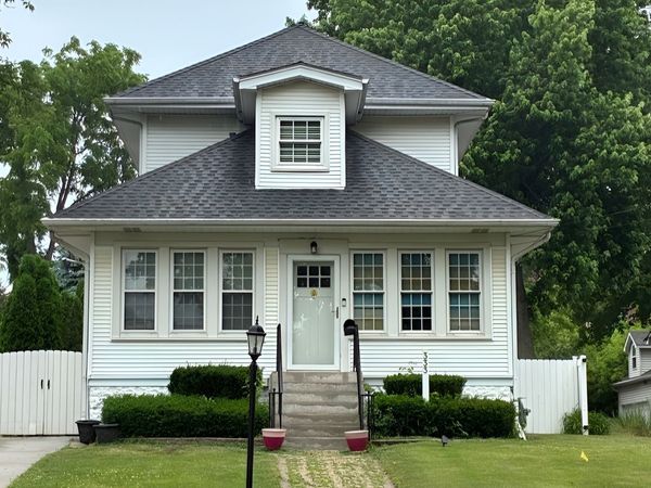 333 E Chicago Avenue , Hinsdale, IL 60521