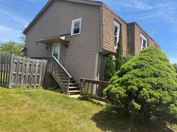 234 Juniper Lane, Bolingbrook, IL 60440