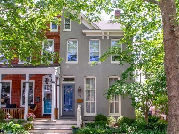 55 Elm St, Lambertville, NJ 08530