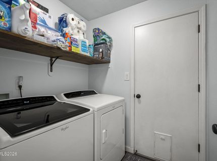 6770 Dorchester Drive, Sparks, NV 89436 Photo