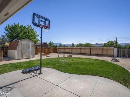 6770 Dorchester Drive, Sparks, NV 89436 Photo