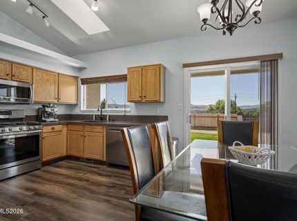 6770 Dorchester Drive, Sparks, NV 89436 Photo