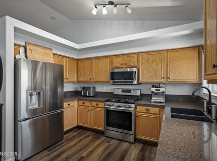 6770 Dorchester Drive, Sparks, NV 89436 Photo