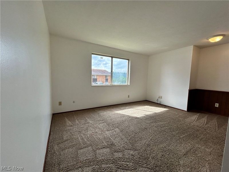 200 West 36th Street, Unit 18, Shadyside, OH 43947 Photo 2