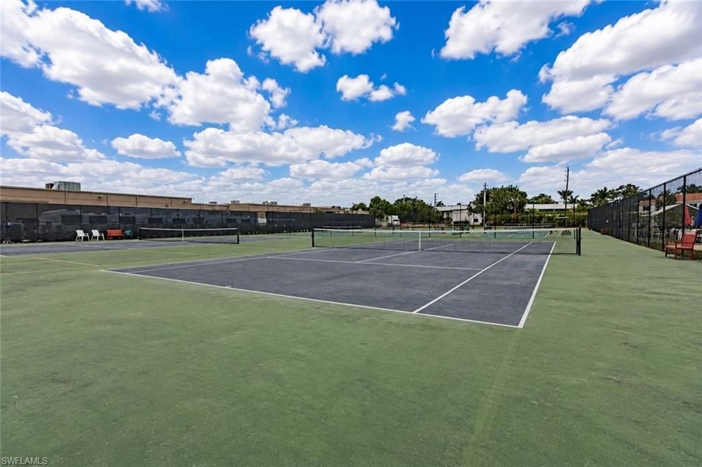 600 Neapolitan Way , Unit 449, Naples, FL 34103 Photo