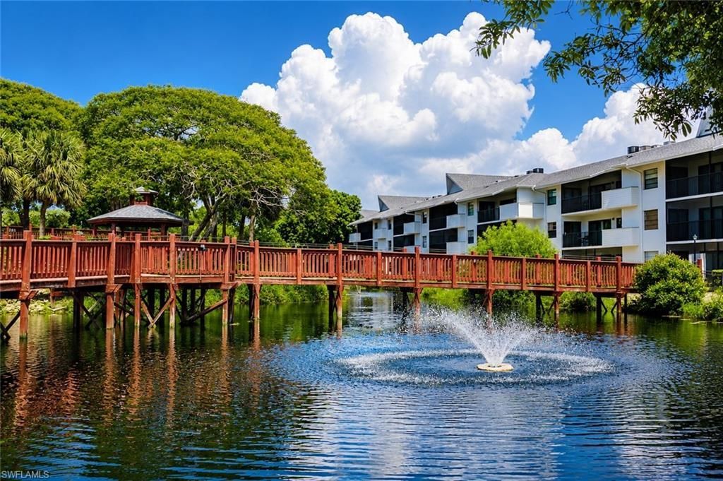600 Neapolitan Way , Unit 449, Naples, FL 34103 Photo