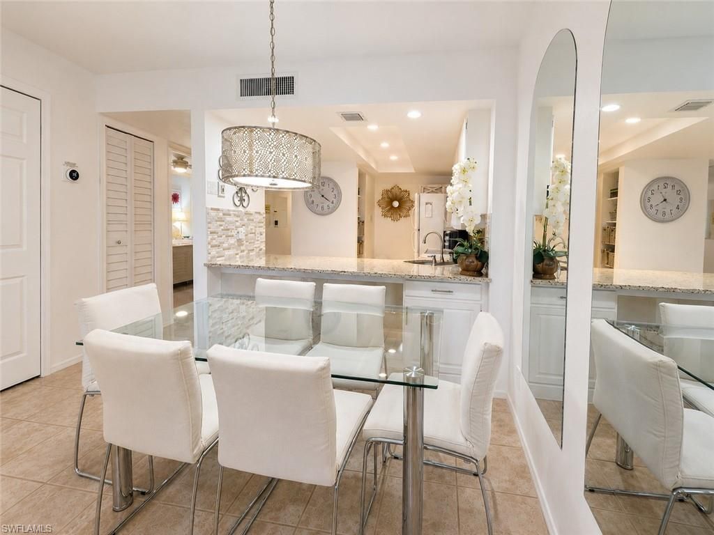 600 Neapolitan Way , Unit 449, Naples, FL 34103 Photo