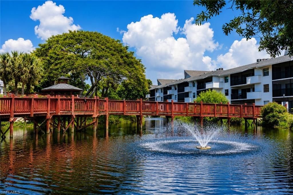 600 Neapolitan Way , Unit 449, Naples, FL 34103 Photo