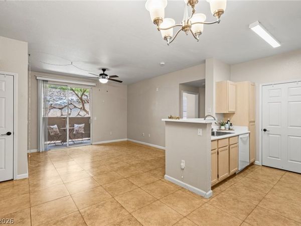 231 W Horizon Ridge Parkway , Unit 1118, Henderson, NV 89012
