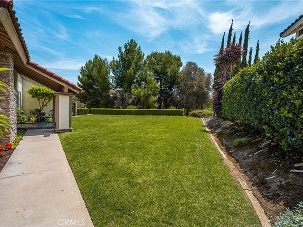 186 S Donna Court, Anaheim Hills, CA 92807