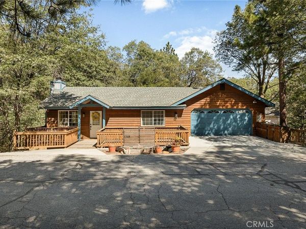 1348 Manzanita, Lake Arrowhead, CA 92352