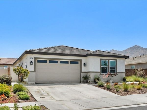 7598 Orangebrook, Riverside, CA 92507