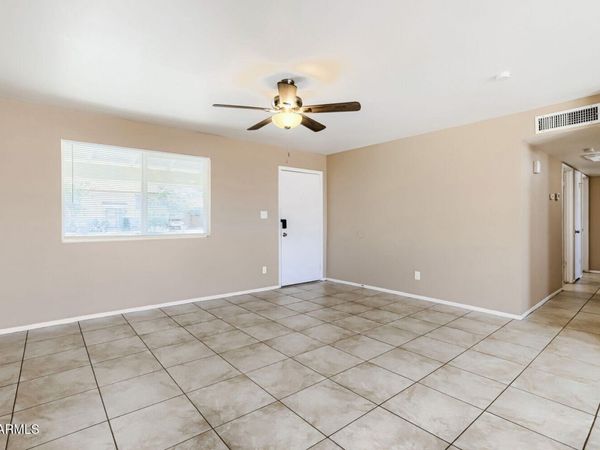 4526 E BURGESS Lane, Phoenix, AZ 85042