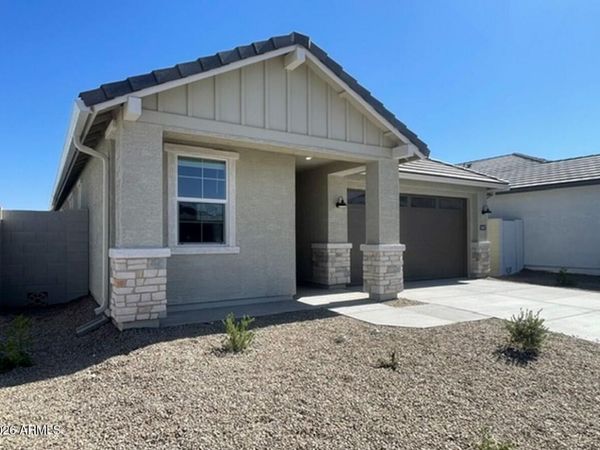 26437 W CROWN KING Road, Buckeye, AZ 85326