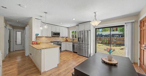 3385 Bruce Drive, South Lake Tahoe, CA 96150 Photo