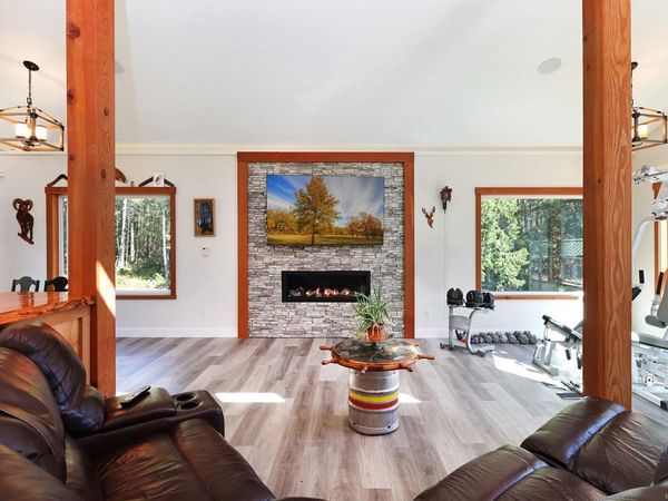 8400 Owl Cres , Denman Island, BC V0R 1T0