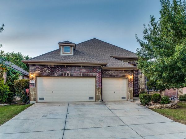2143 Silent Fox, San Antonio, TX 78260