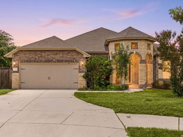 13701 TRAILSIDE LN, Live Oak, TX 78233