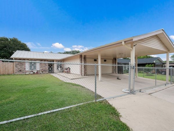 1014 BRIDLE FRST, San Antonio, TX 78245
