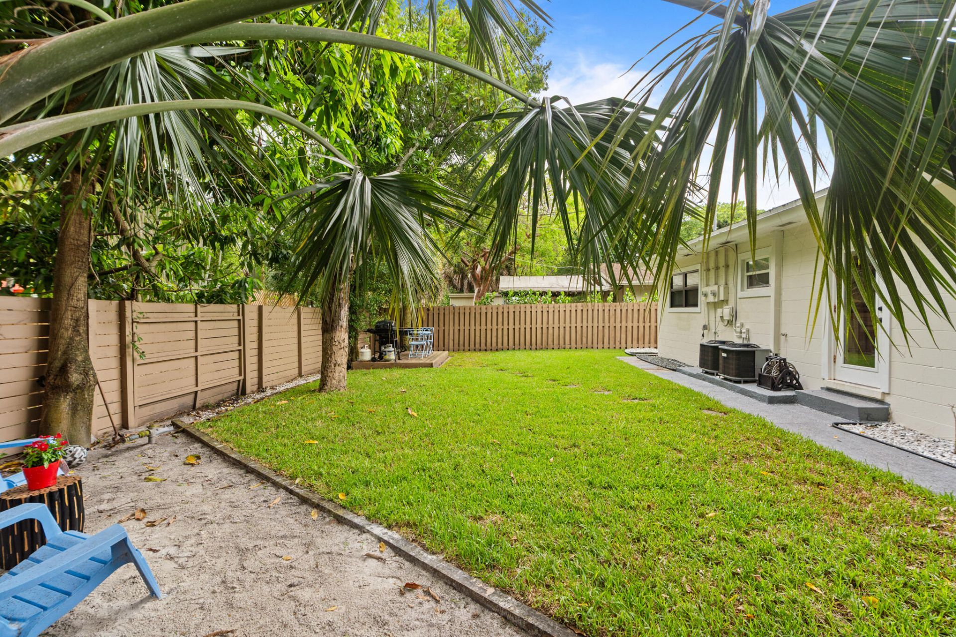 210 SW 11th Street, Unit 1-2, Fort Lauderdale, FL 33315 Photo